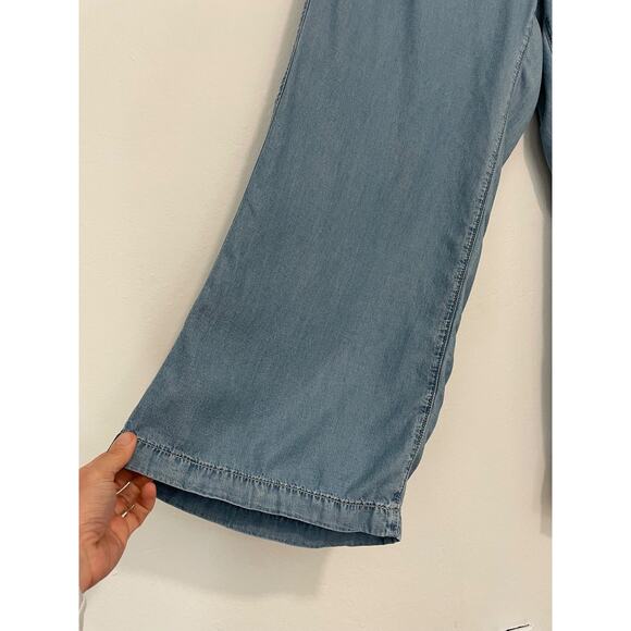 Torrid High-Rise Pull-On Lightweight Denim Jean Light wash Drawstring 3R - Picture 4 of 7